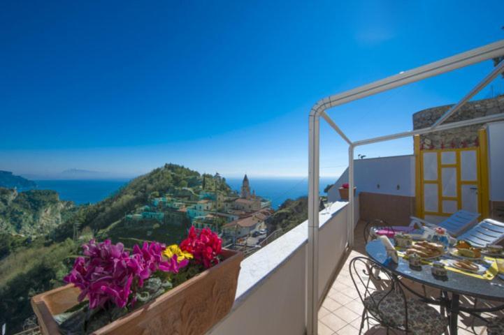 Ferienwohnung Casa Mary Amalfi Exterior foto