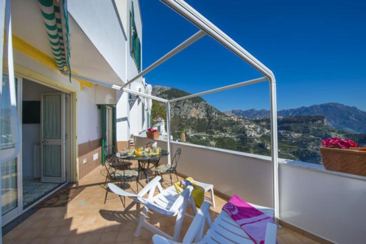 Ferienwohnung Casa Mary Amalfi Exterior foto
